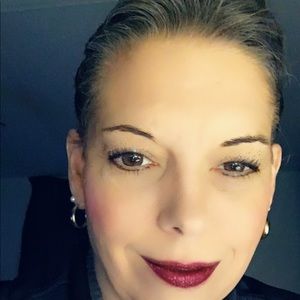 Meet your Posher, Christi